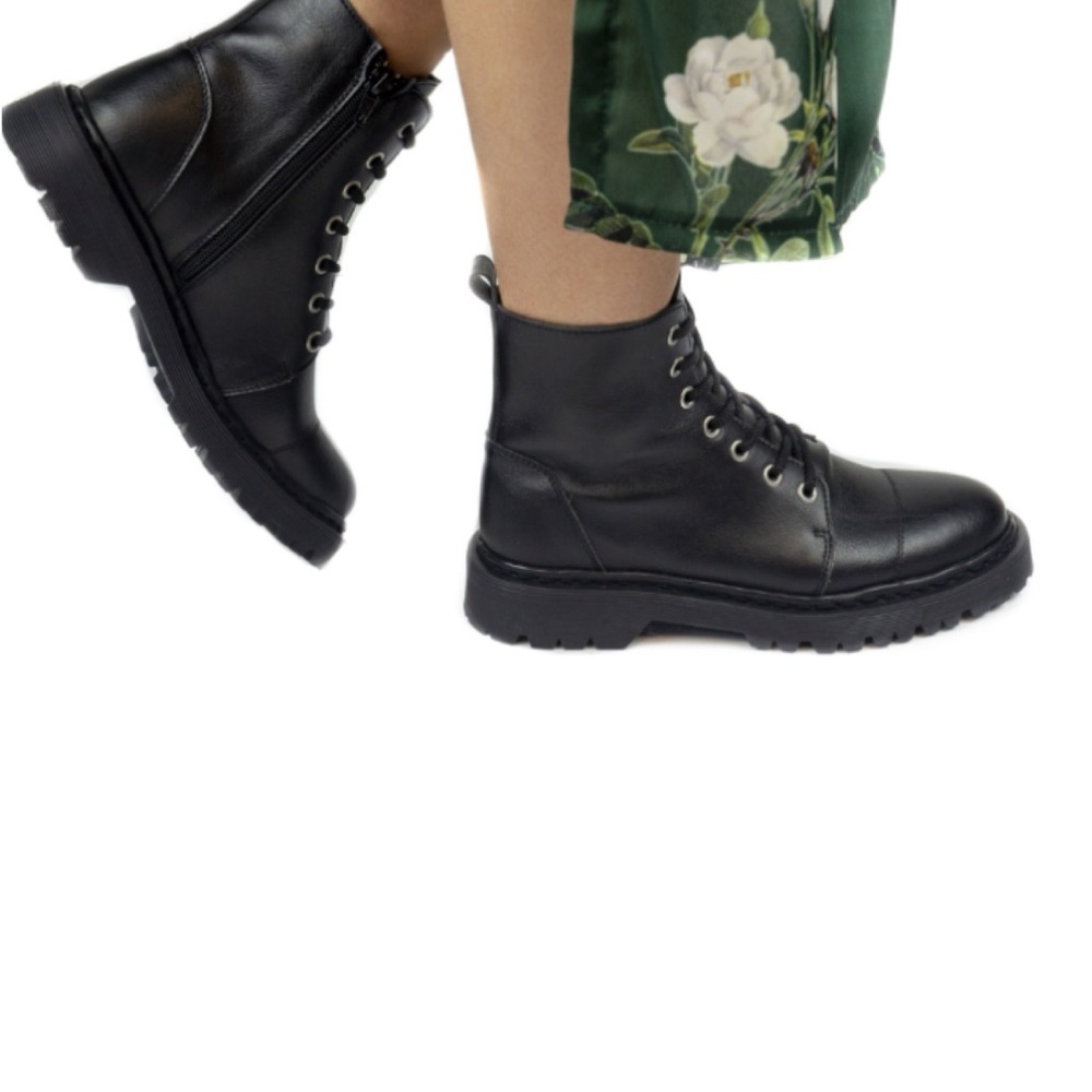 NAE Harley Vegan Black Combat Boots Sz 40/9